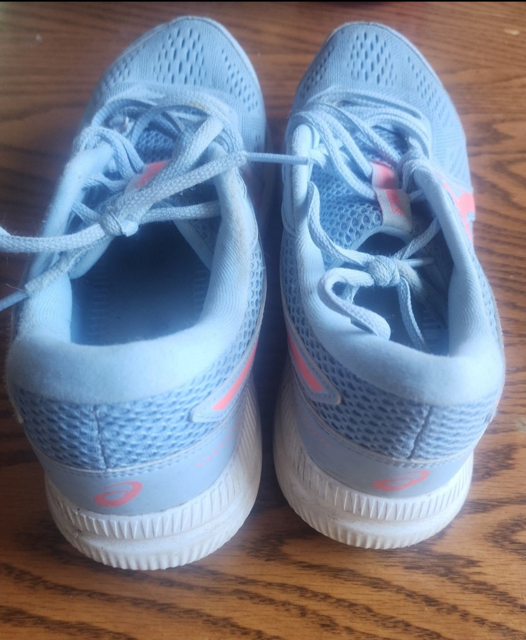 Asics Gel-Contend 7 light blueish periwinkle & Pink Salt Running Shoes Women's 9.