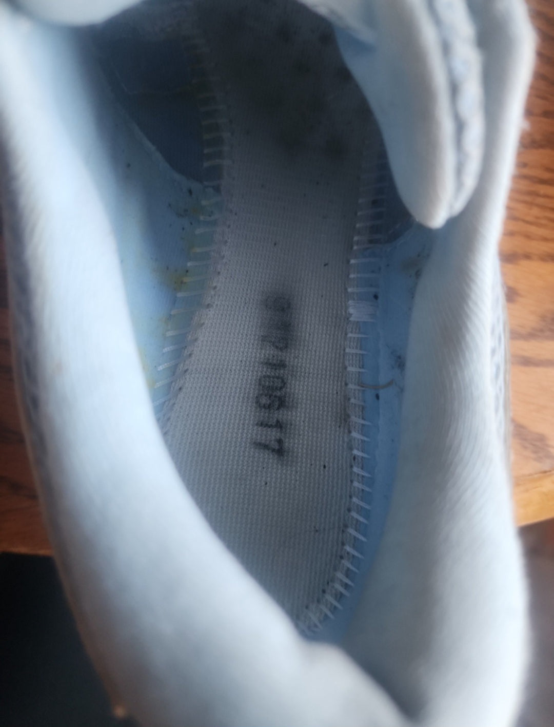 Asics Gel-Contend 7 light blueish periwinkle & Pink Salt Running Shoes Women's 9.