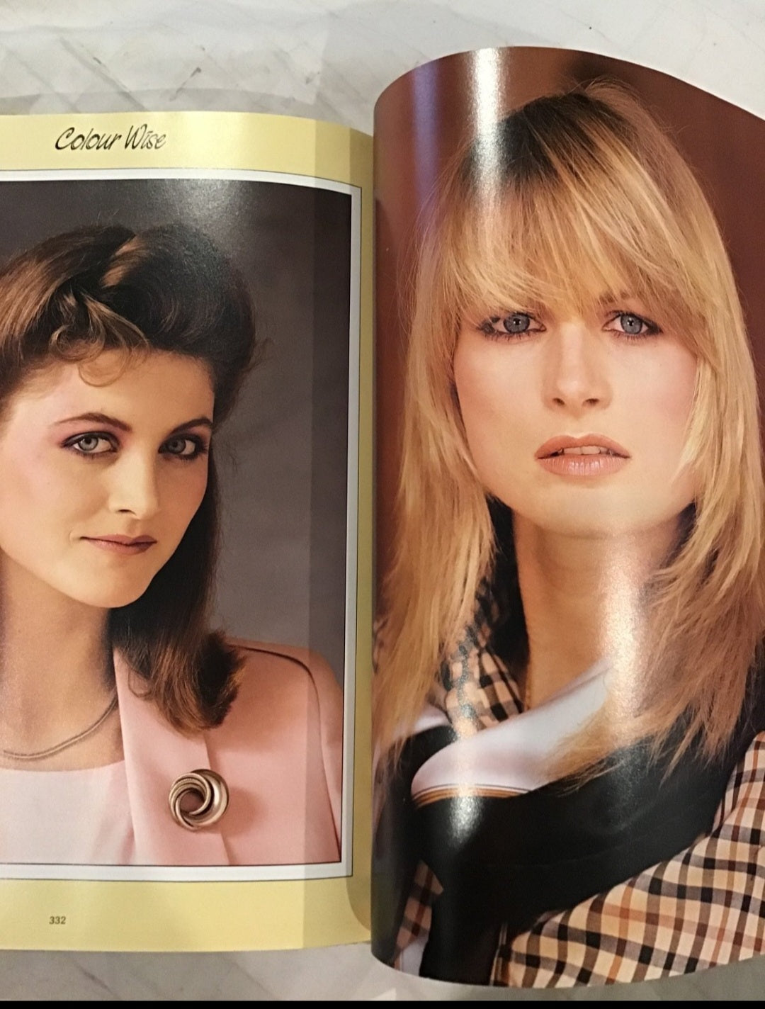 The Complete Beauty Book by Colour Library Books - Makeup Tips