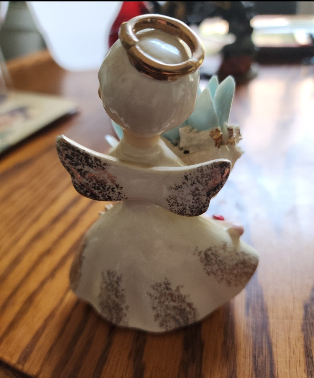 50's LEFTON January ANGEL figurine Japan 489 Snowdrop Garnet aprox 4.5" tall