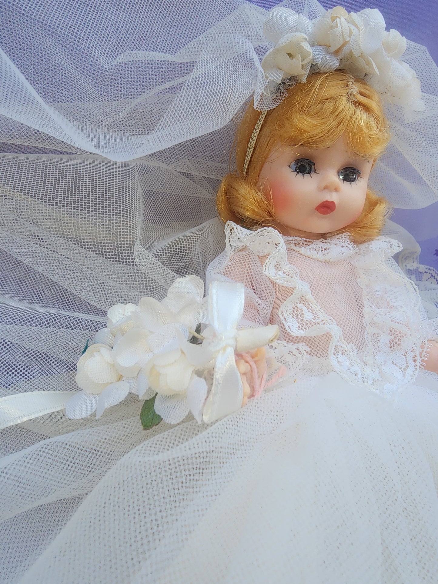 755 MADAME ALEXANDER DOLL  8" WEDDING BRIDE BLONDE shoes & matching garter belt