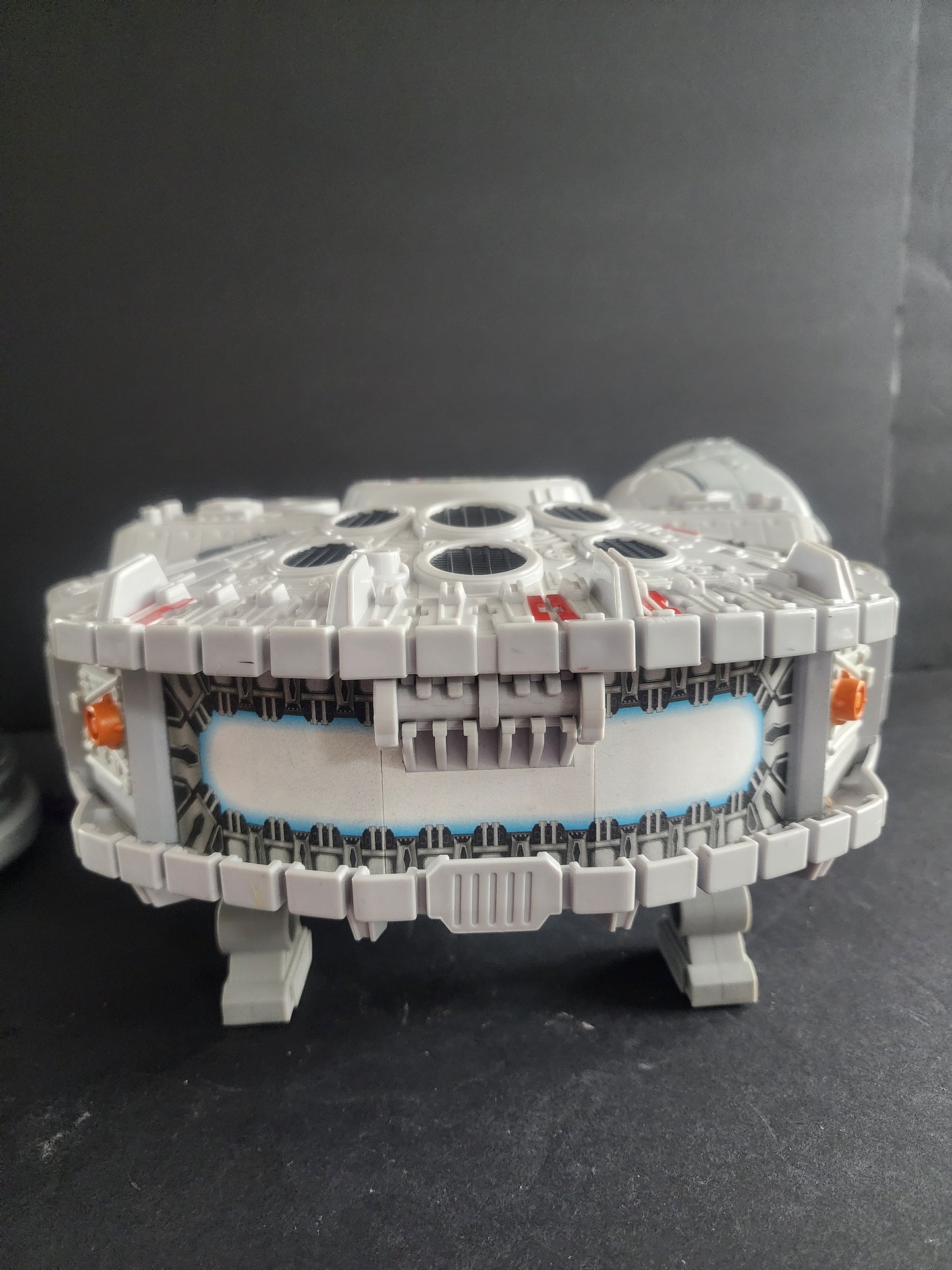 2011 Hasbro Playskool Star Wars Galactic Heroes Millennium Falcon Playset Ship