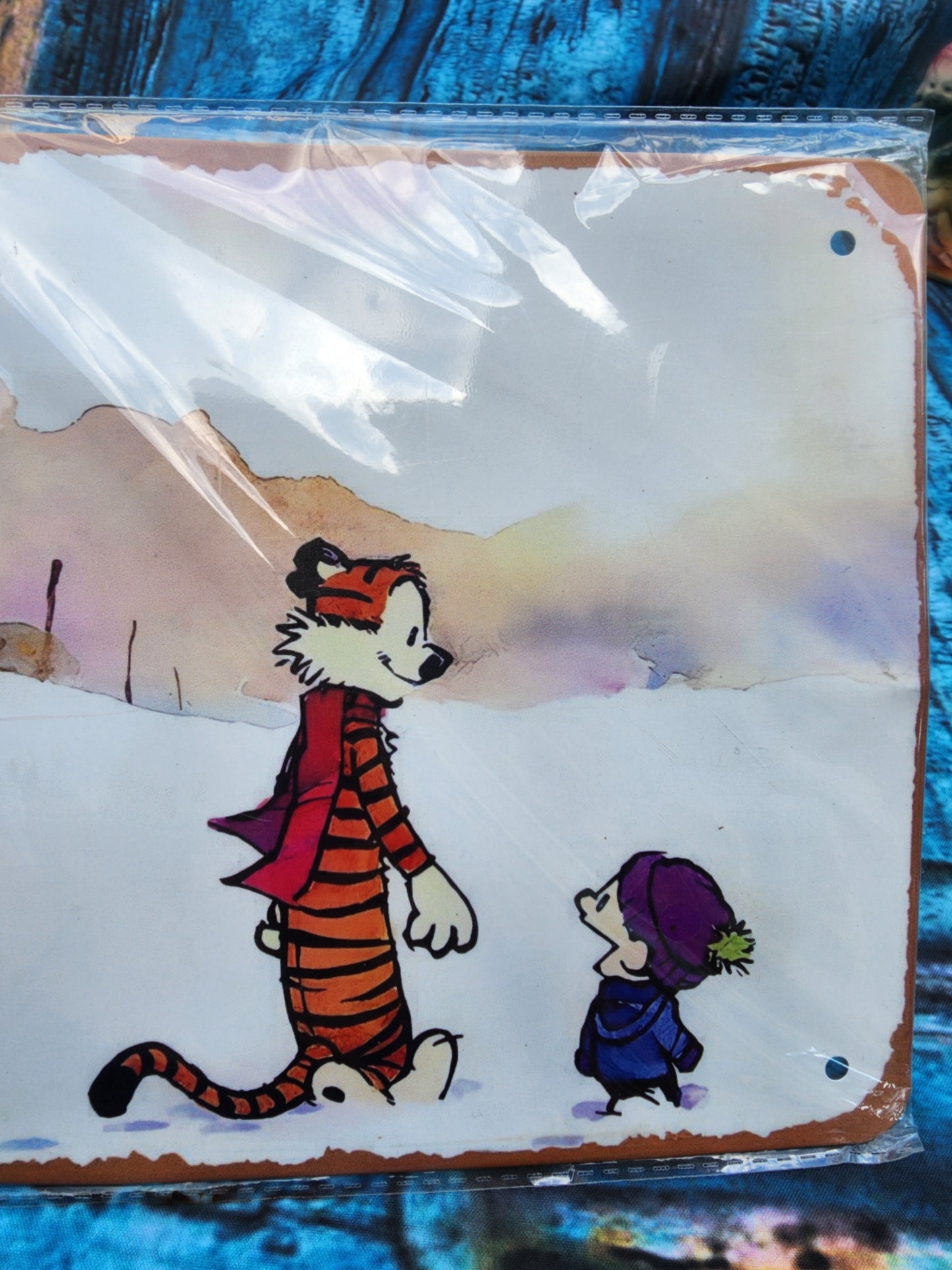 Metal Tin with Calvin & Hobbes sign, Tiger