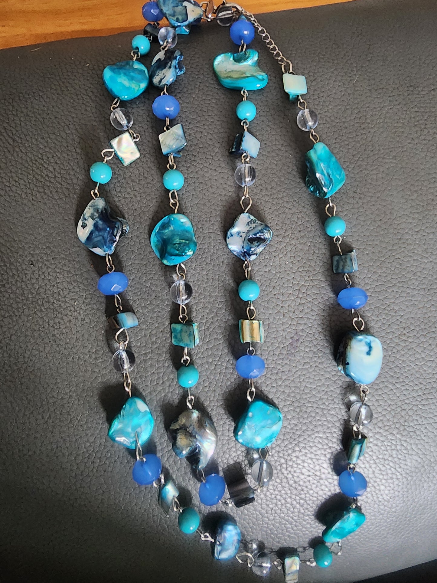 AVENUE Brand Dyed Blue Turquoise Mother of Pearl Fashion Necklace Double Strand