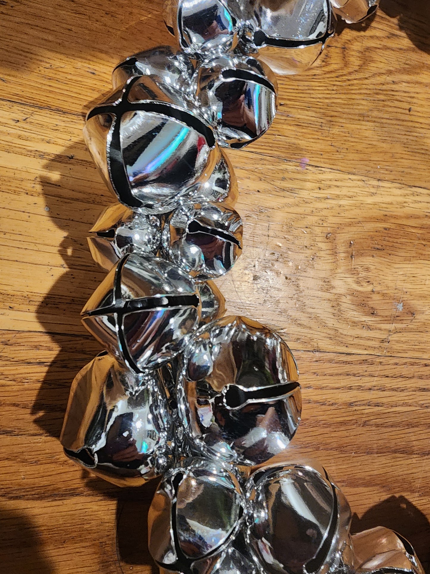 Metal Jingle Bells Hanging Christmas Wreath 13 Inch Reflective All Silver Color