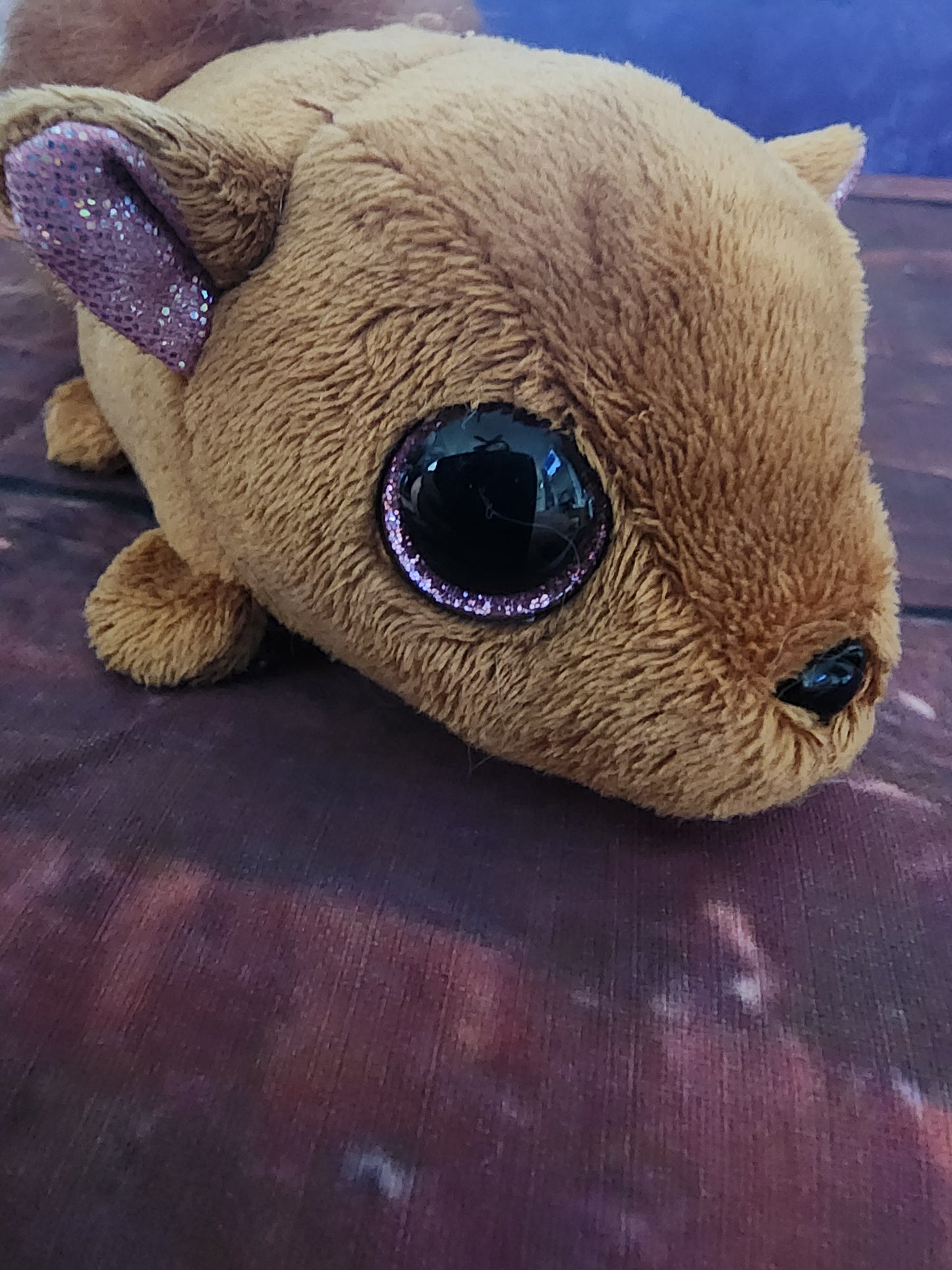 Fuzzee Tails squirrel Plush Nutty New 4" Furry Tail