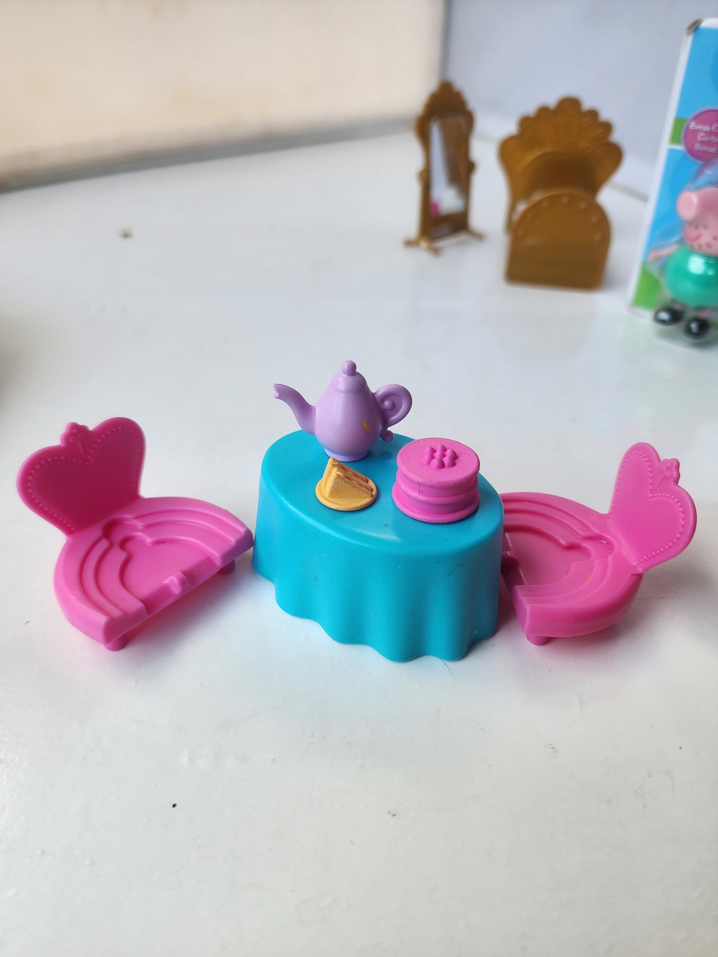 Peppa Pig Princess Castle Replacement Furniture Accessories Lot 6 pc set