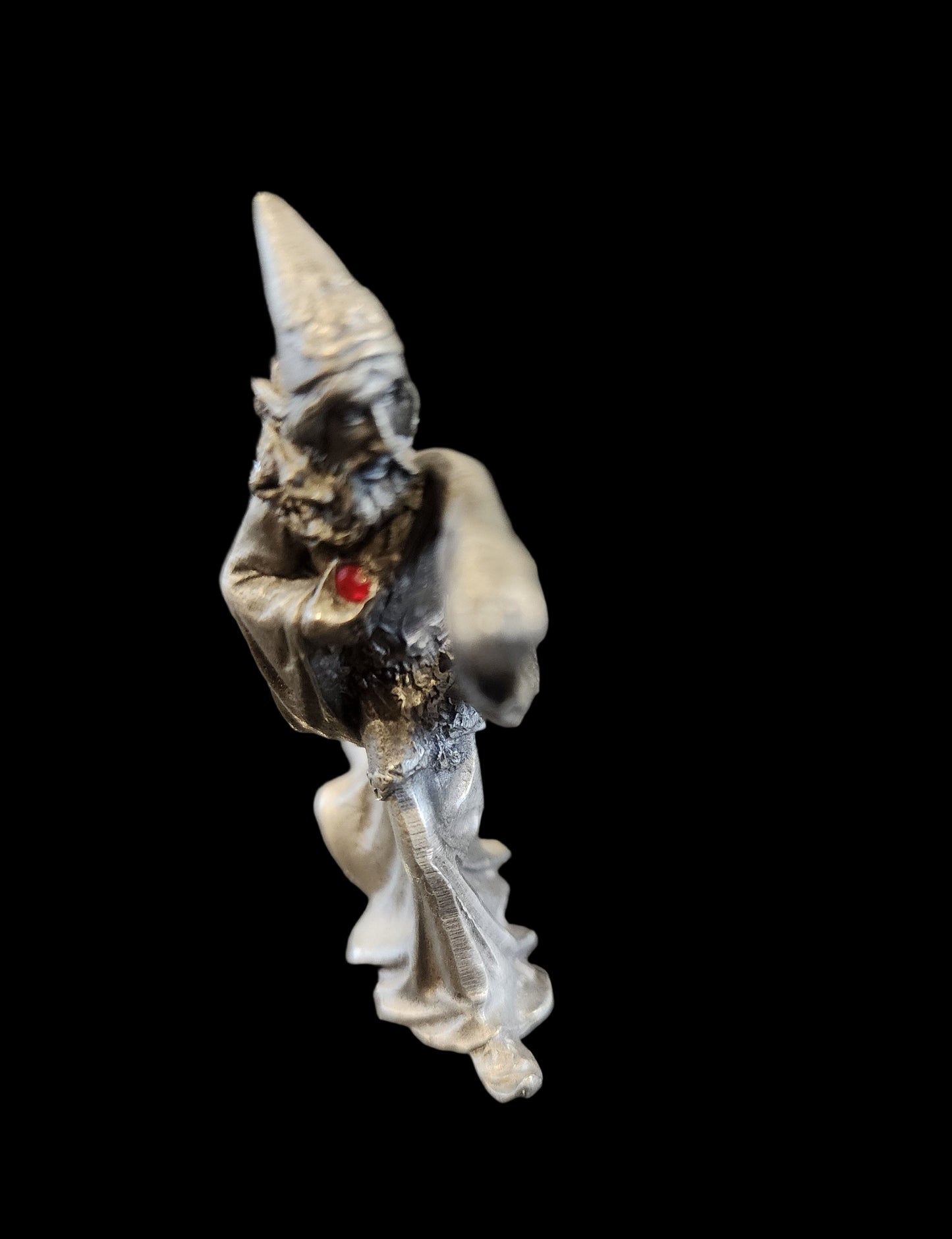 Pewter Wizard Figurine w/Red Gemstone Height: aprox. 2.25” Fantasy