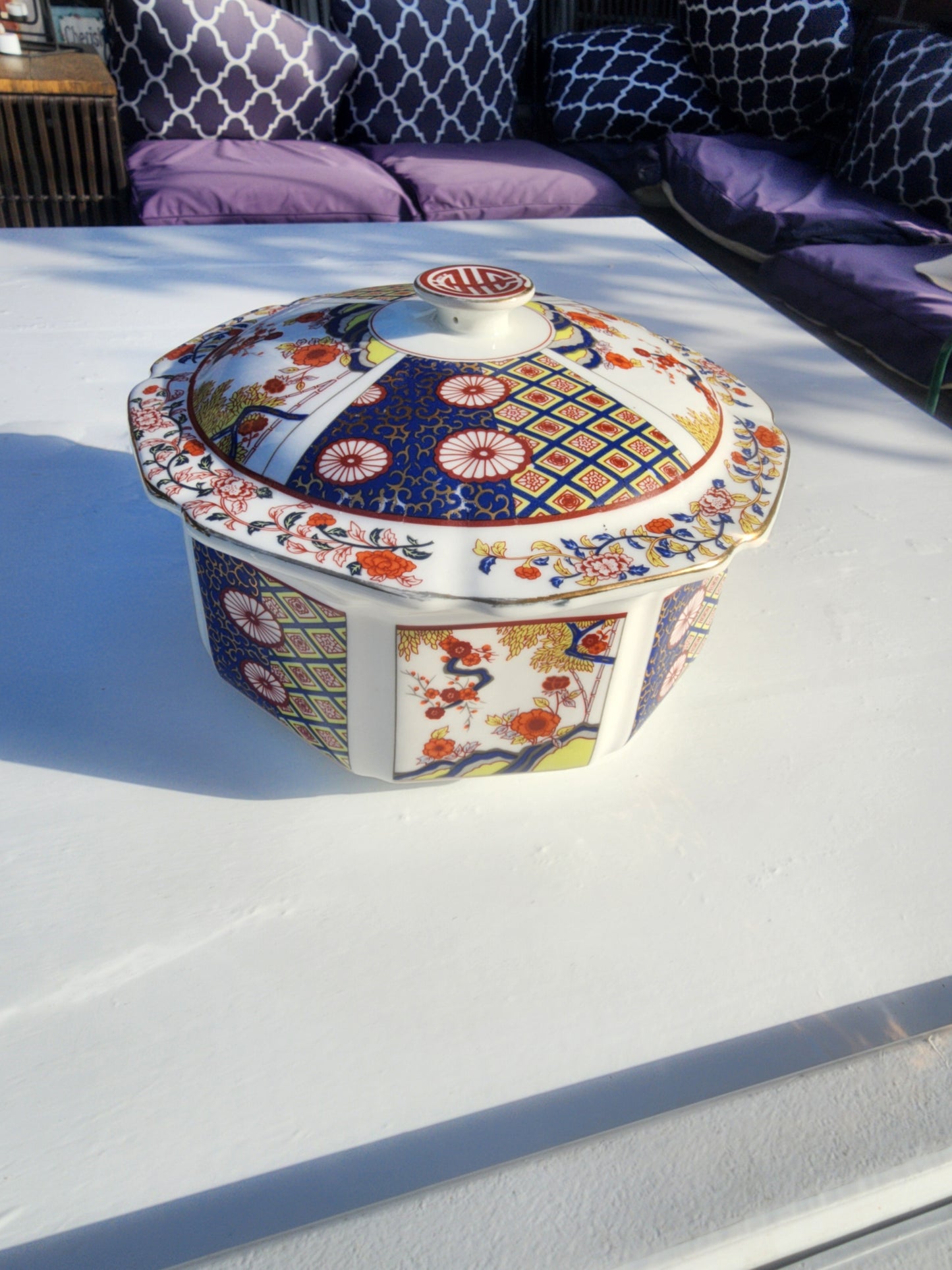 8" Asian Tatung Imari Cathay Octagon Covered Casserole Serving Bowl China
