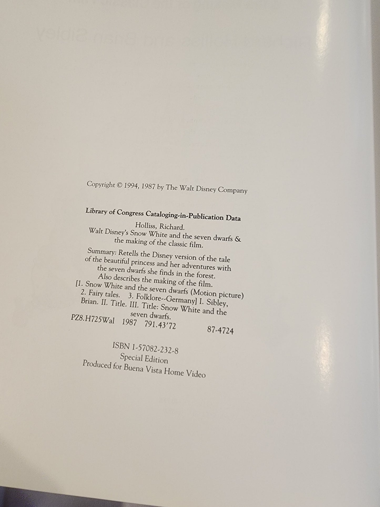 WALT DISNEY's  MASTERPIECE SNOW WHITE AND THE SEVEN DWARFS Film Making Book 1994