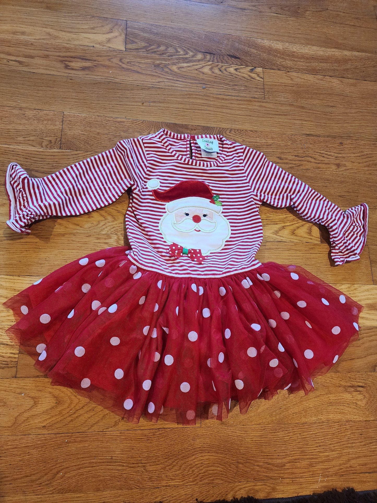 Festive Fun: Counting Daisies Girls' 4T Santa Christmas Dress!