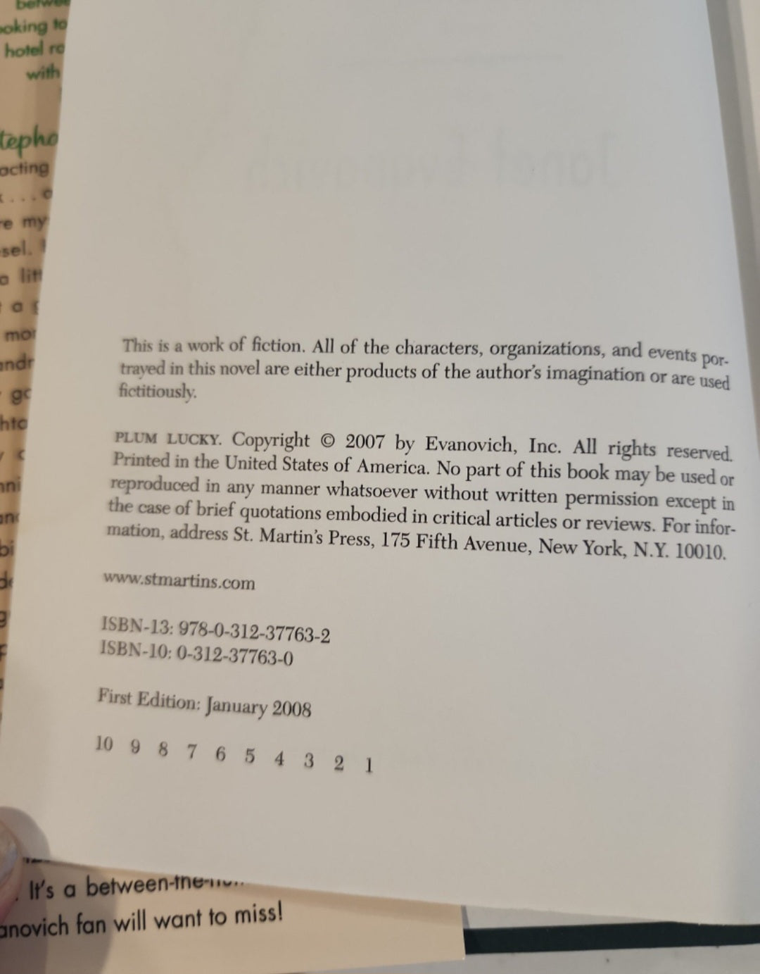 Plum Lucky (Stephanie Plum: Between the Numbers) Janet Evanovich HB Book