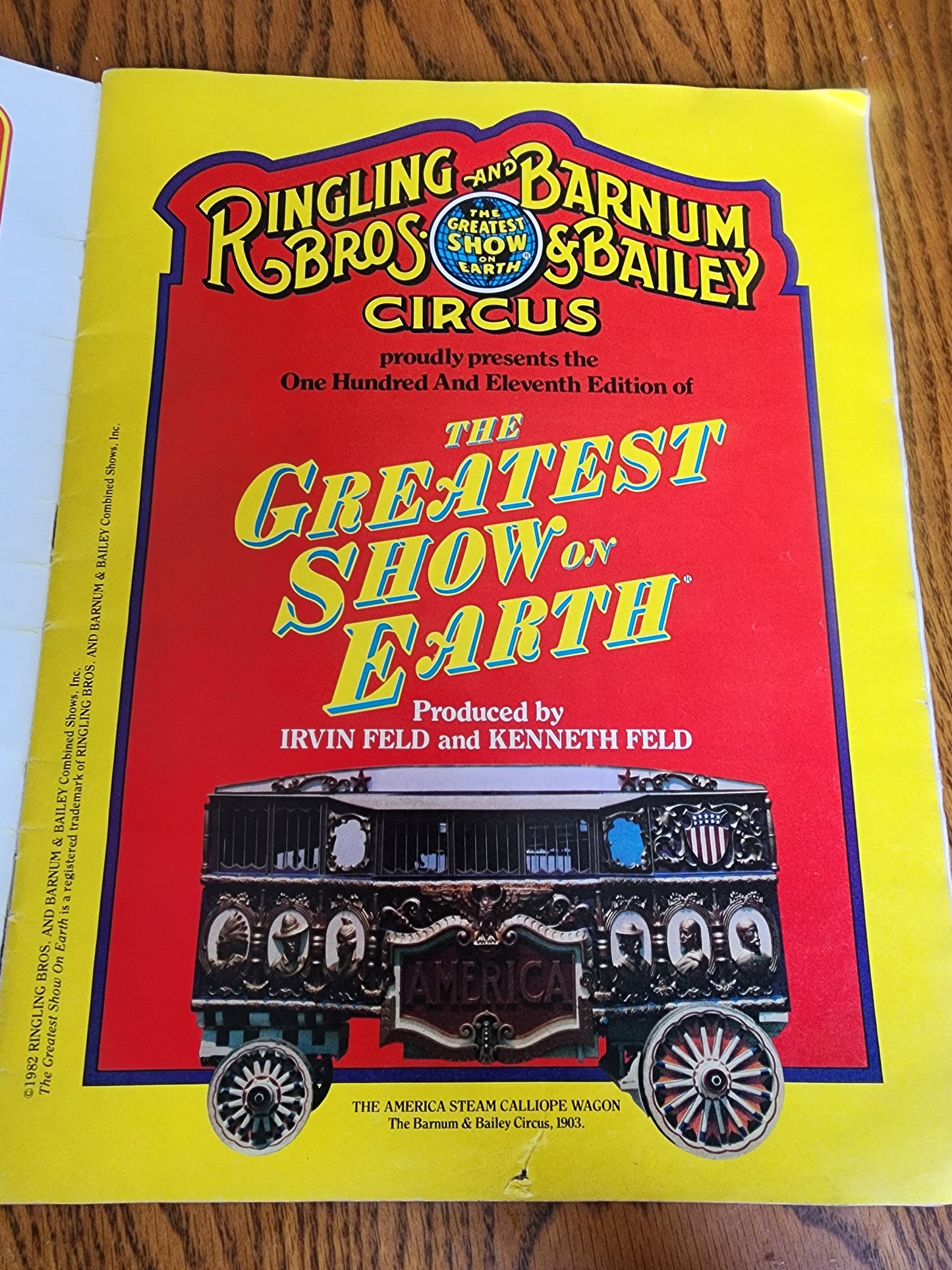Vtg 1981 Ringling Bros and Barnum & Bailey Circus 11th Edition Souvenir bk progr