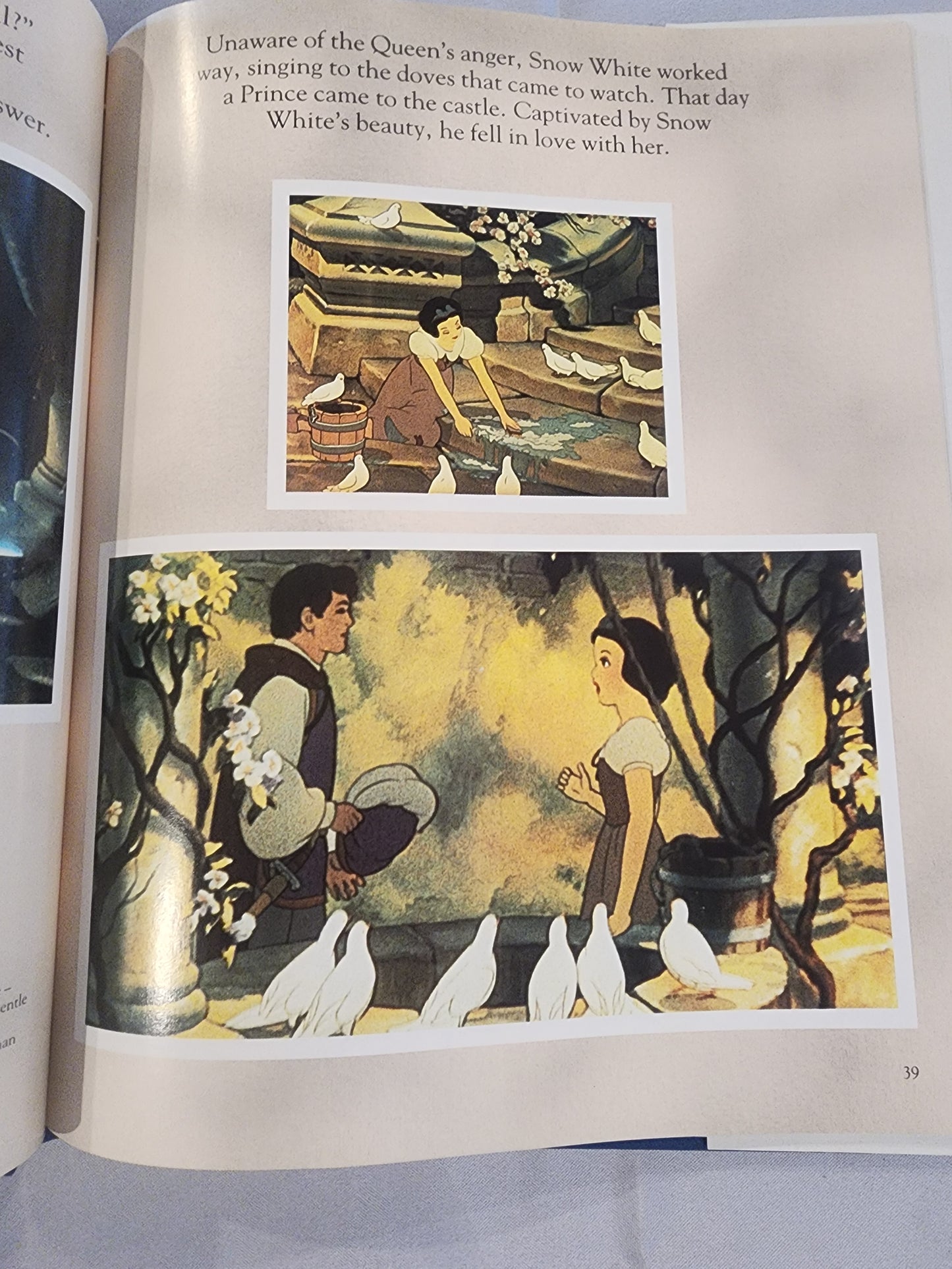 WALT DISNEY's  MASTERPIECE SNOW WHITE AND THE SEVEN DWARFS Film Making Book 1994