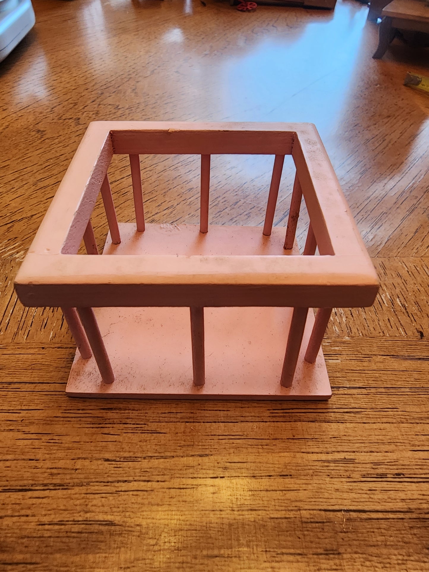 Vintage 1950's Dollhouse Miniature Mini Baby Doll Wood Playpen aprox 3"x3"