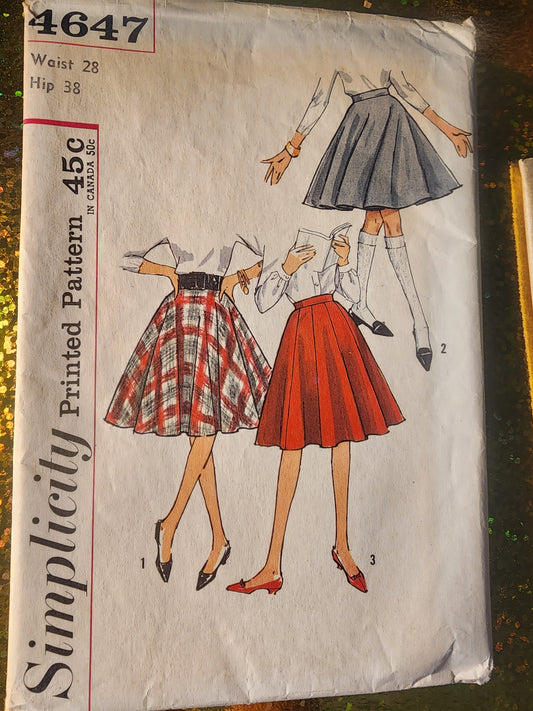 PatternVtg Simplicity 4647 Teen Girl Circle Skirt or 10 Full Gore Skirt 28 Waist hip 38, uncut