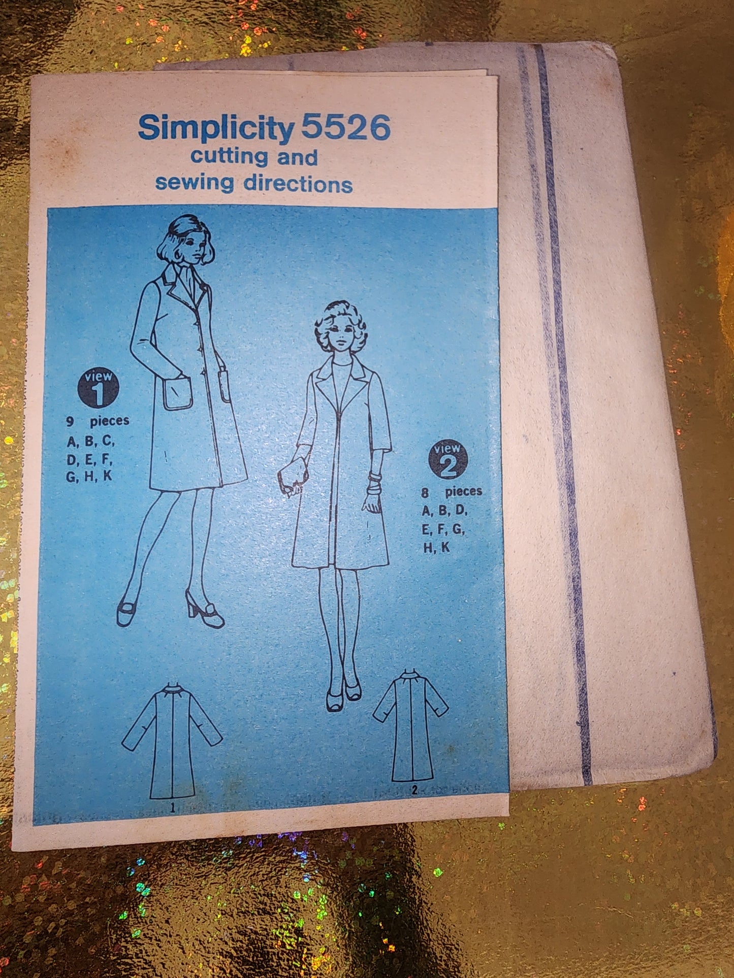 Vintage Simplicity 5526 OPTIONAL BUTTONING LINED COAT Sewing Pattern Women