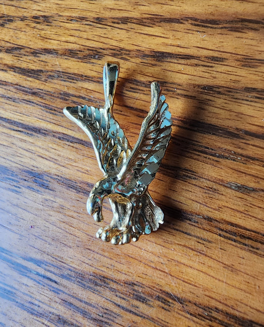 Cool Vintage Gold plated Eagle Pendent