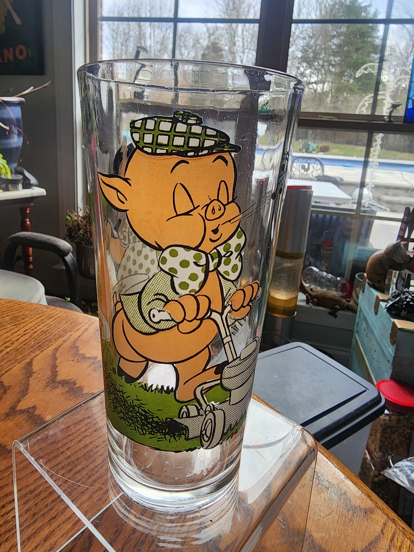 1976 Pepsi Looney Tunes Porky Pig & Petunia Pig Novelty Glass