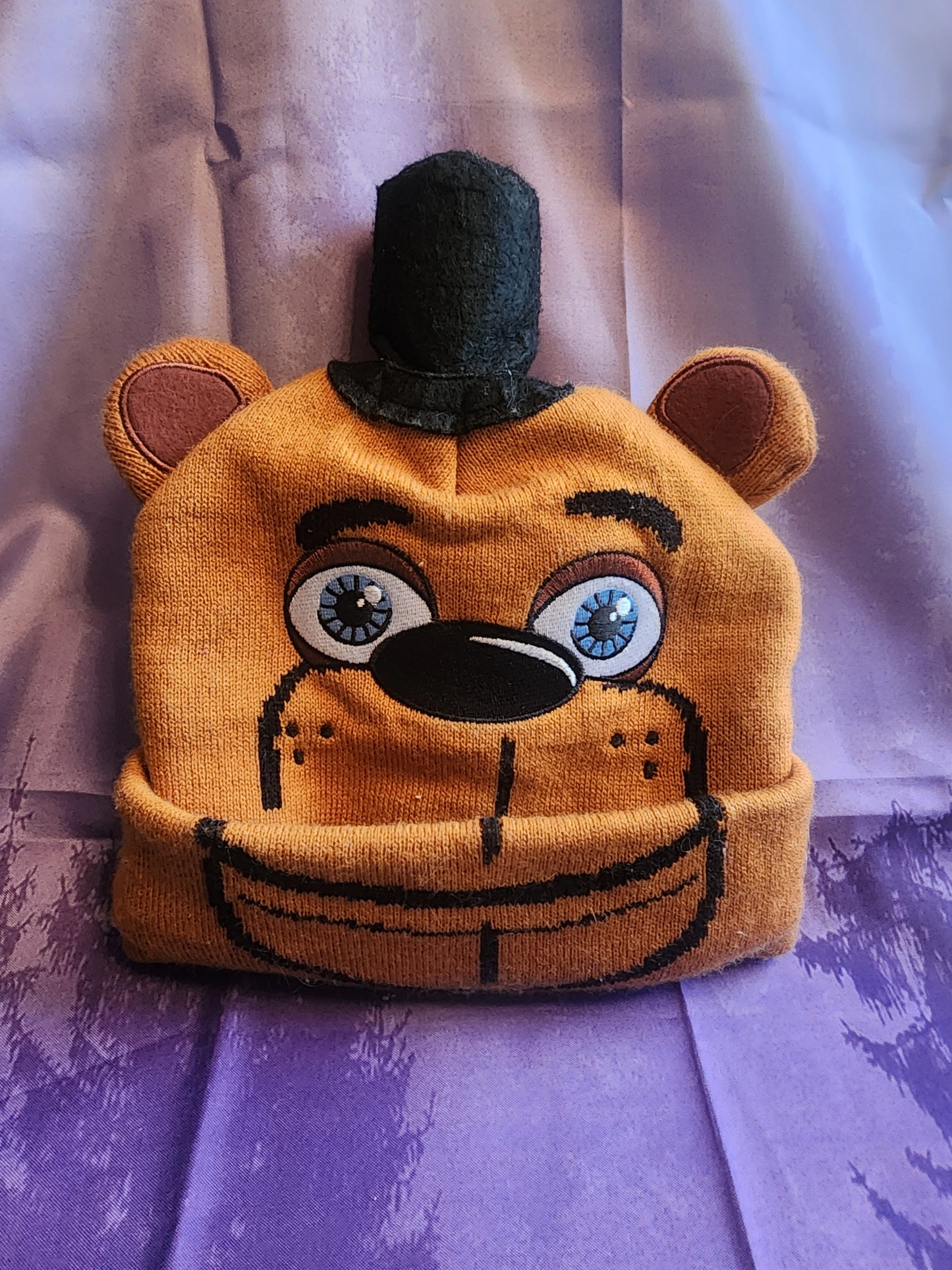 2017 Five Nights at Freddy's Freddy Fazbear Youth Beanie/Skull Cap Scott Cawthon