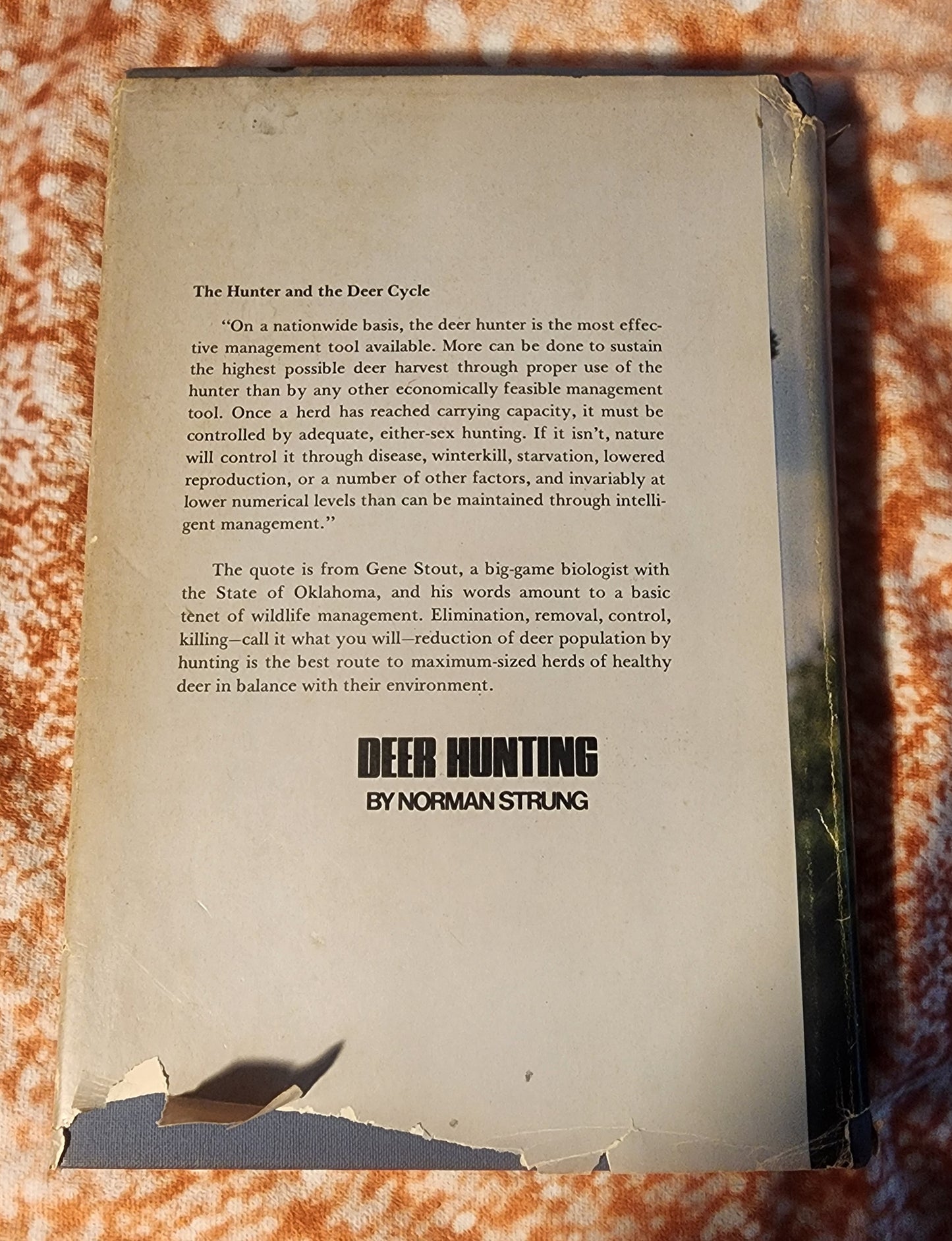 Deer Hunting Whitetail Hunting all North American Deer by Norman Strung 1973