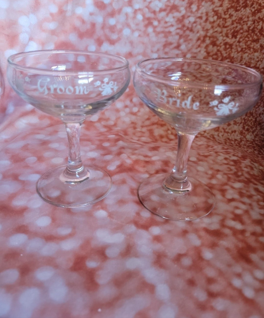 VINTAGE 1973 Toast the Bride & Groom Wine Glasses for your Wedding