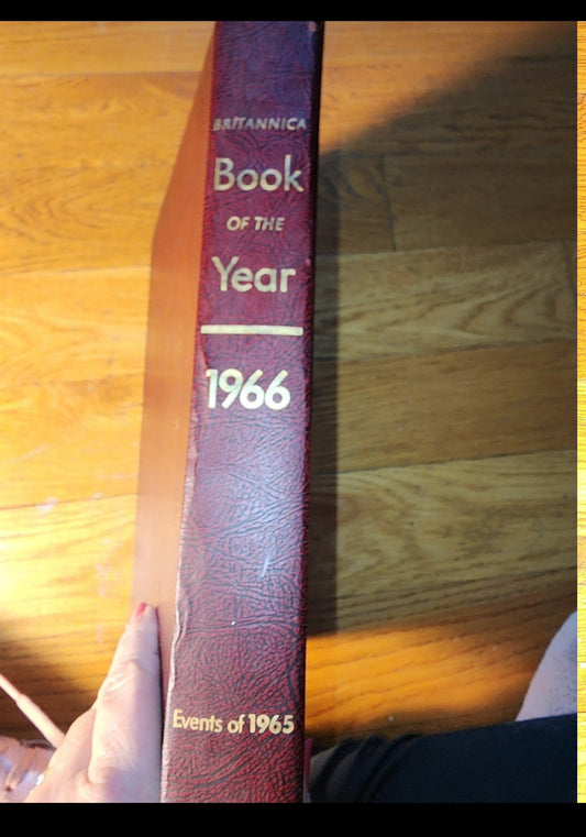 Vintage Book Britannica Book Of The Year 1966