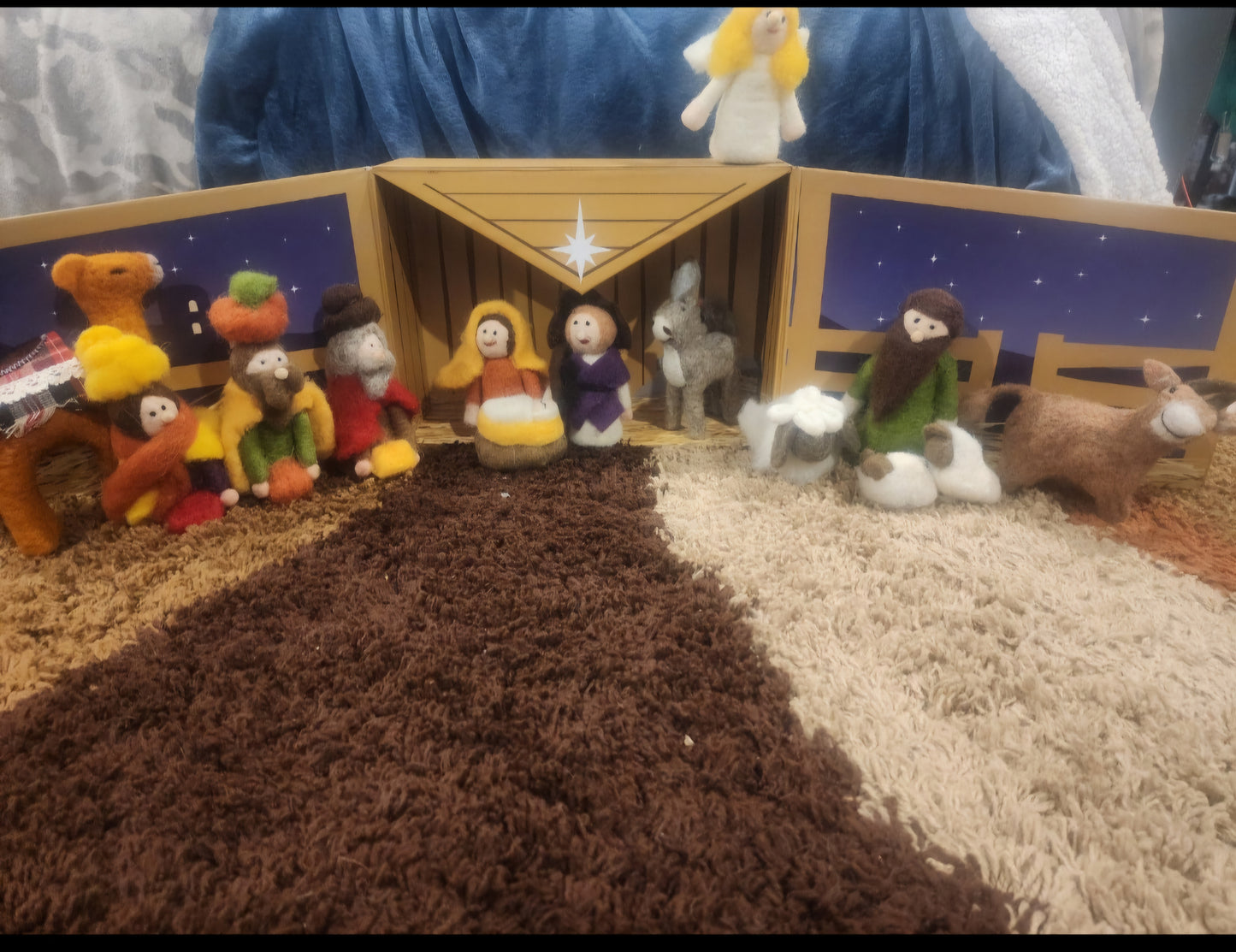 Christmas Handcrafted 15 Piece Wool Nativity Set, Vintage Nativity