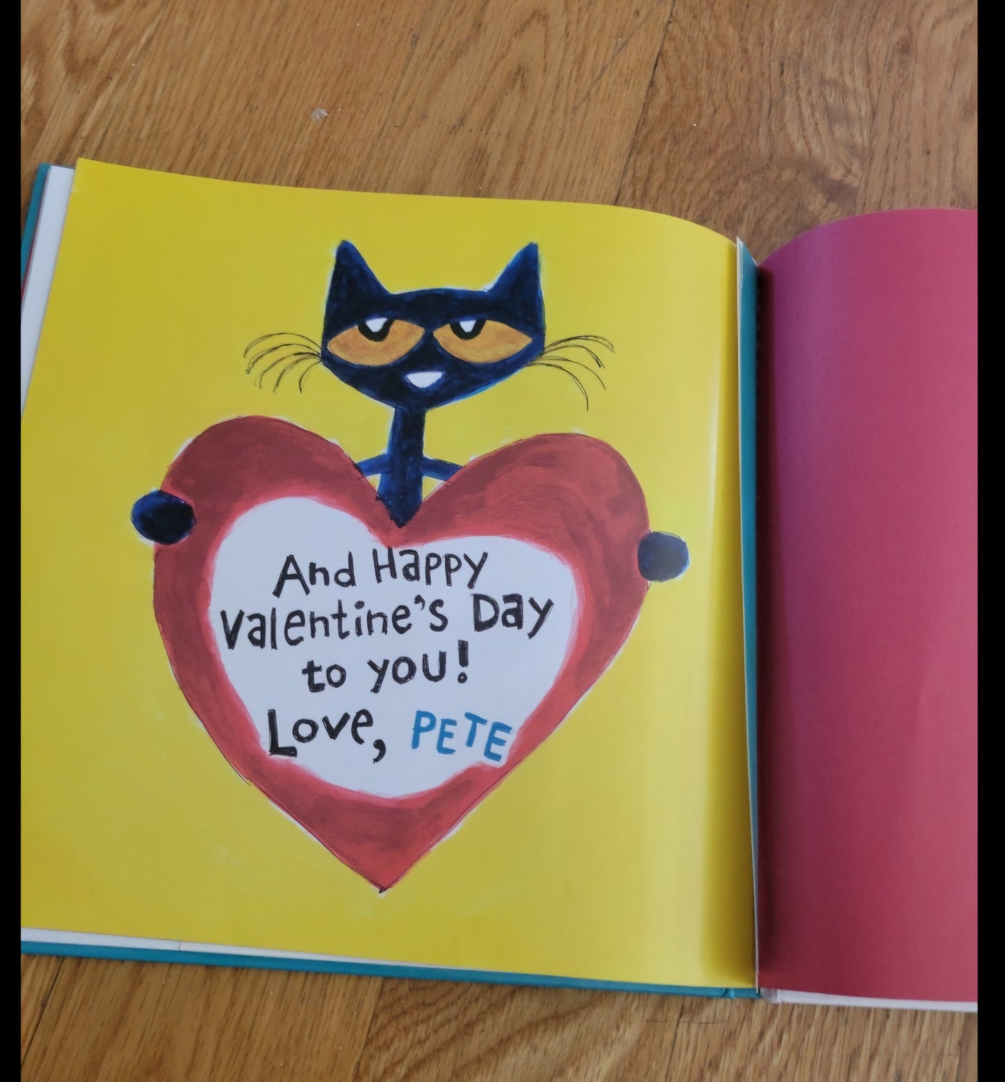 Pete the Cat Valentine's Day is Cool Book (105)