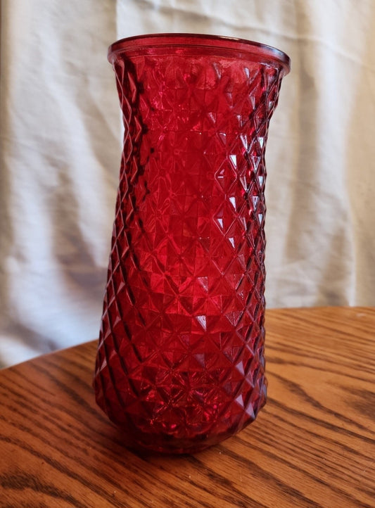 Ruby Red Glass Vase - A Festive Touch for Valentine Floral Arrangement