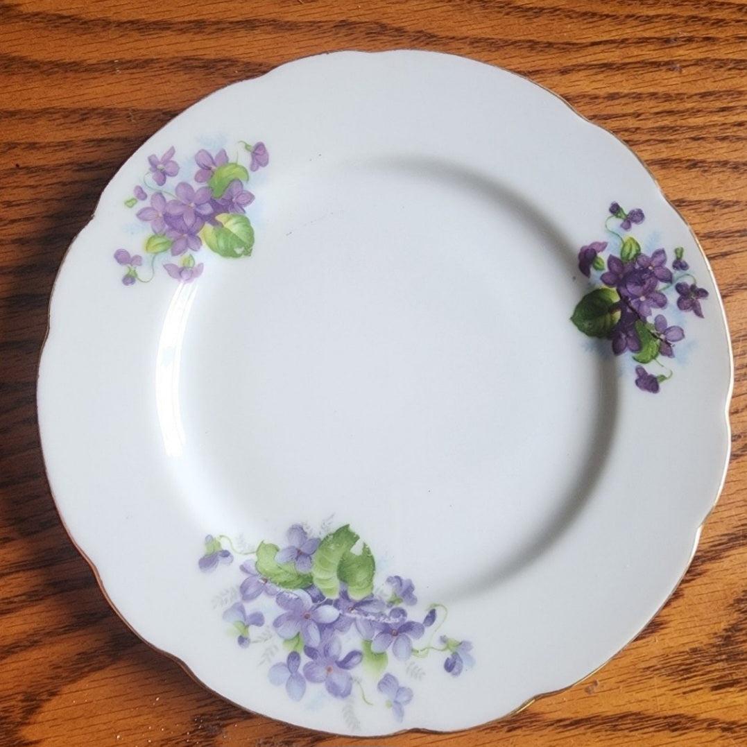 Beautiful Vintage Made in Japan China Bread Plate with Purple Violets - 7"