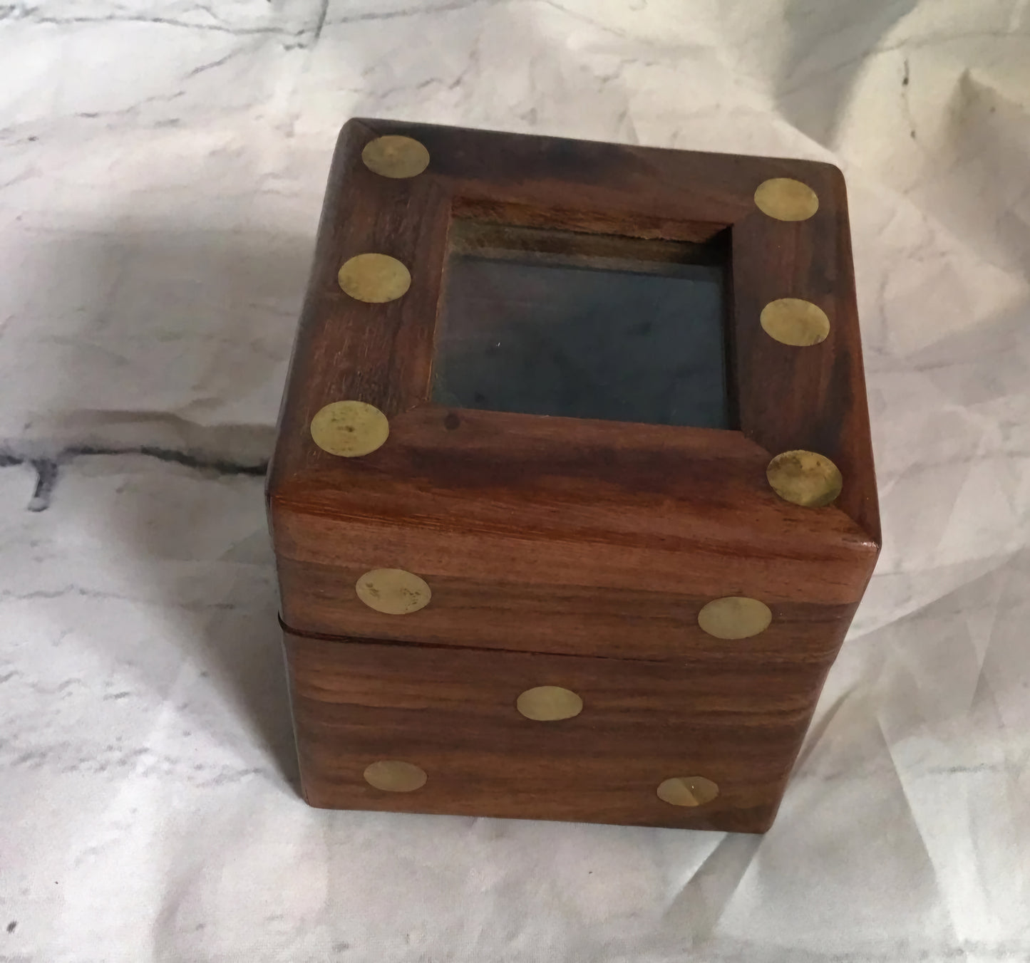 Elevate Your Game Nights: Handcrafted Wooden Dice Box with 5 Brass Inlaid Dice