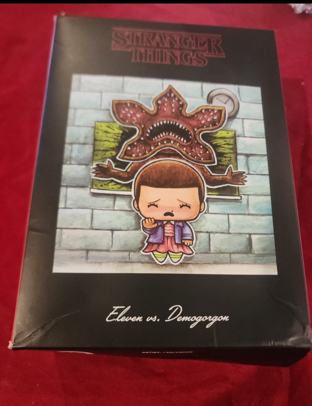 Stranger Things Eleven vs Demogorgon NIB (2017 Netflix/Loot Crate Exclusive)