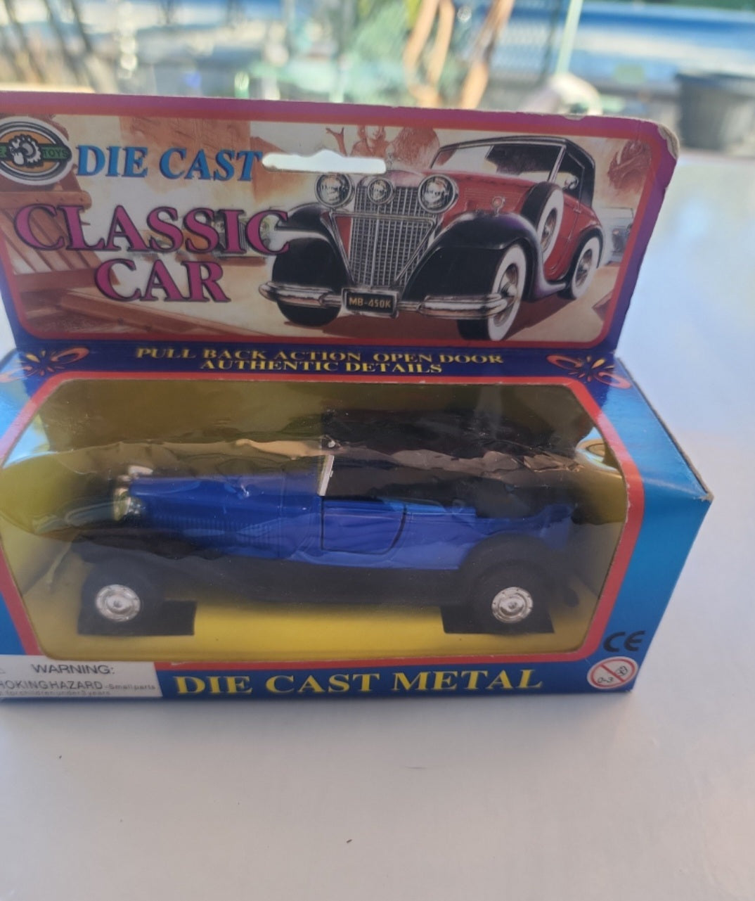 Vintage JE Toys, Diecast Metal Classic Car, aprox.  4.50" Long by J.E. Toys Pull