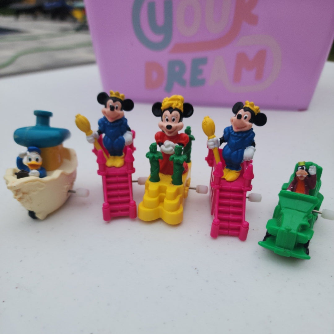 5 Disney wind-up Toys Mickey, Minnie, Goofy & Donald Duck.