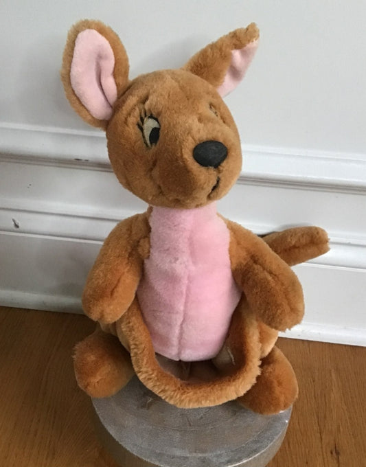 Vtg Kanga Disney World Exclusive Kangaroo  Winnie the Pooh (102)