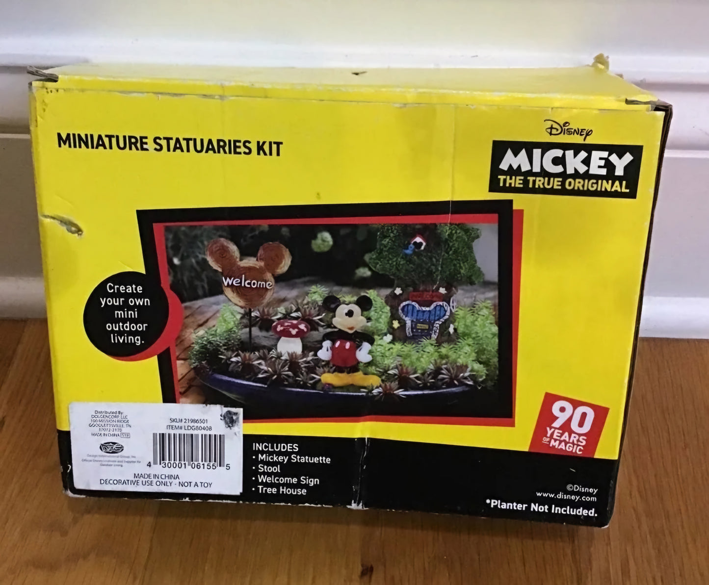 Disney Mickey Mouse 90th birthday miniature statue kit planters terrarium NIB