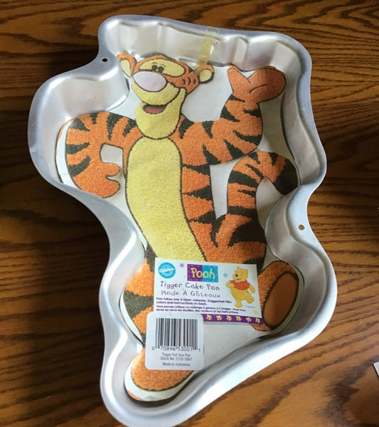 Tigger Cake Pan Wilton Disney 2105-3001 Aluminum With Instruction Insert Pooh