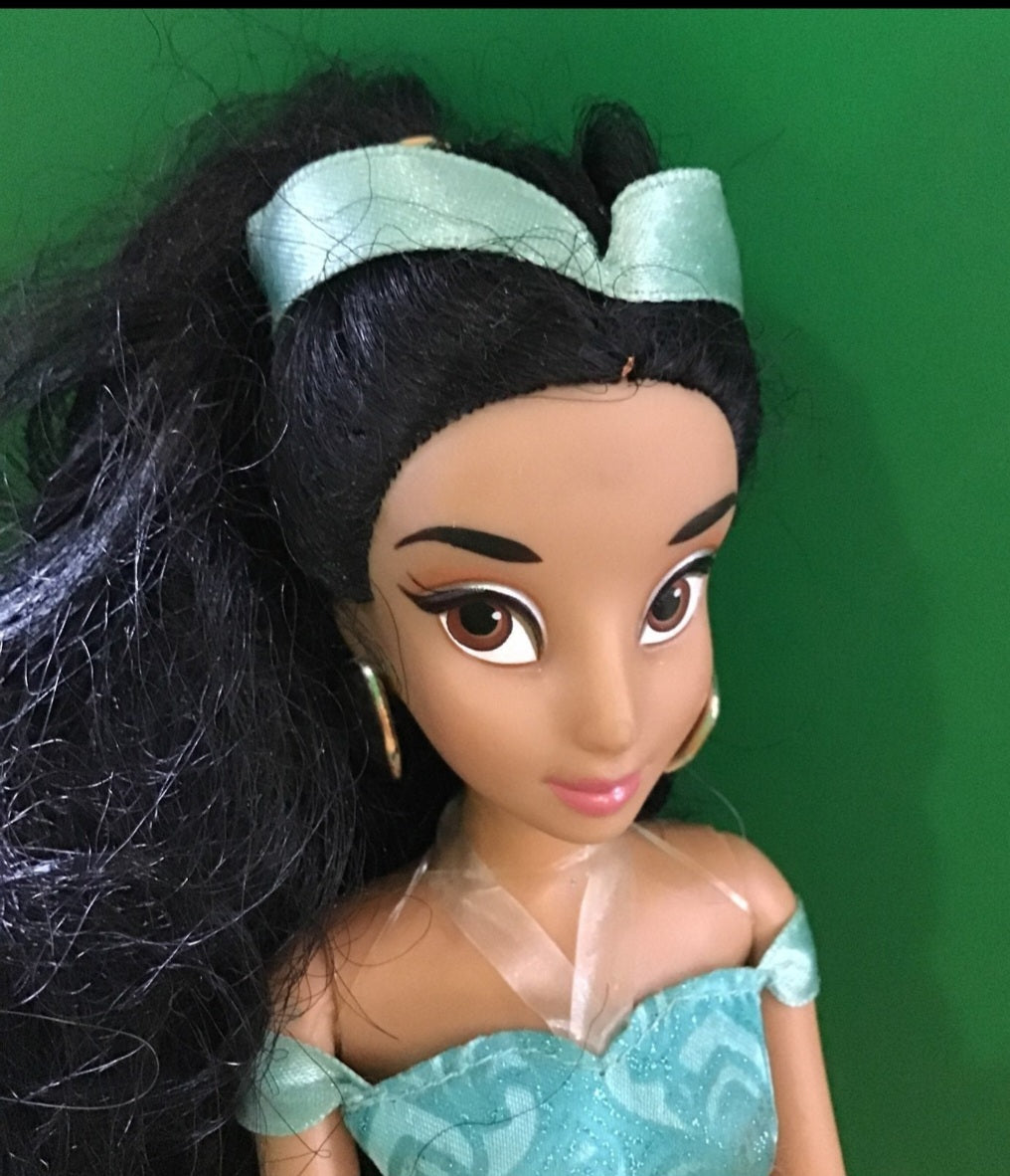 Disney Jasmine Limited Edition Doll - Aladdin