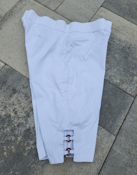 Women's 89th & Madison White Capris Medium