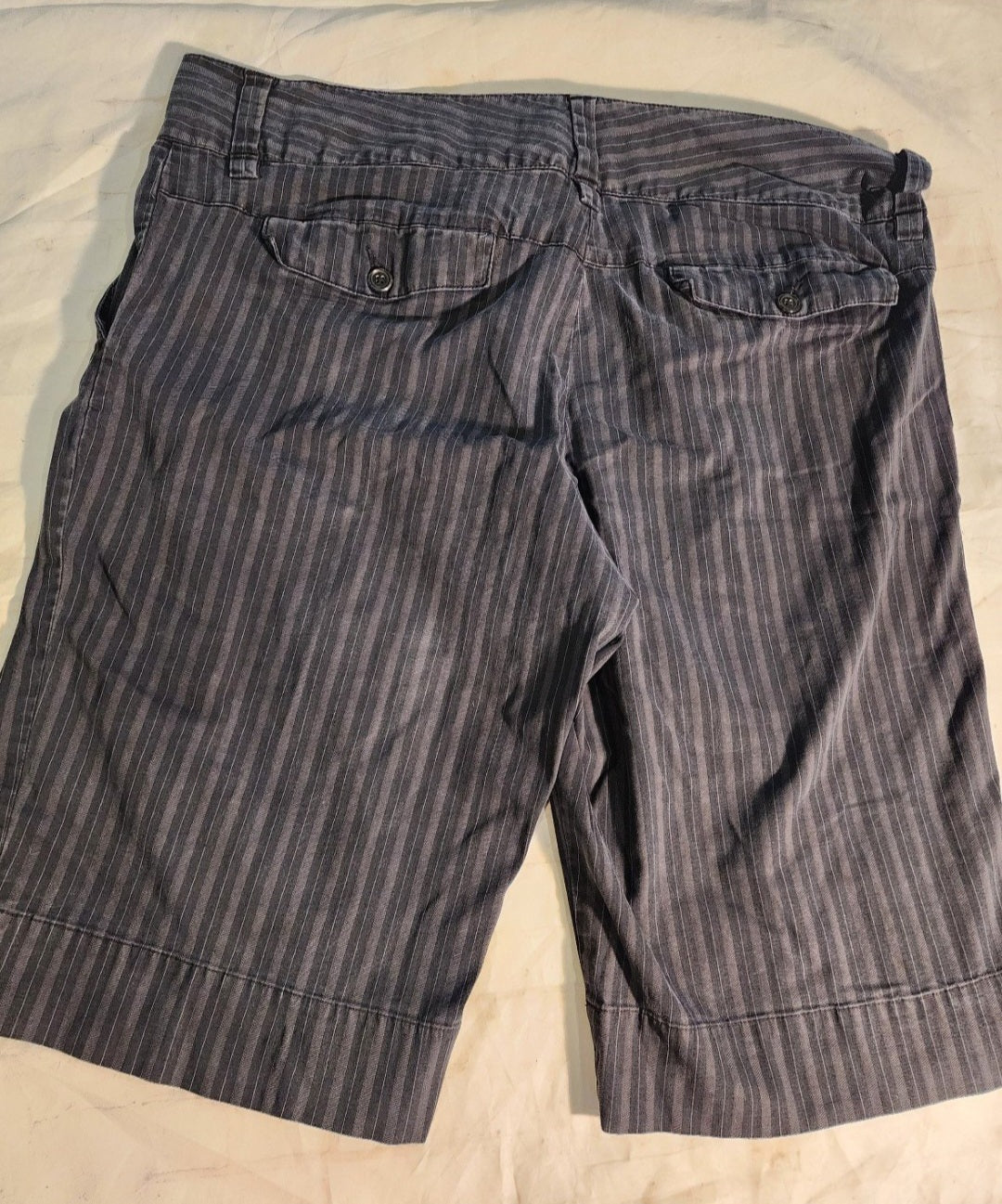 Old Navy Navy shorts with purple stripes 16