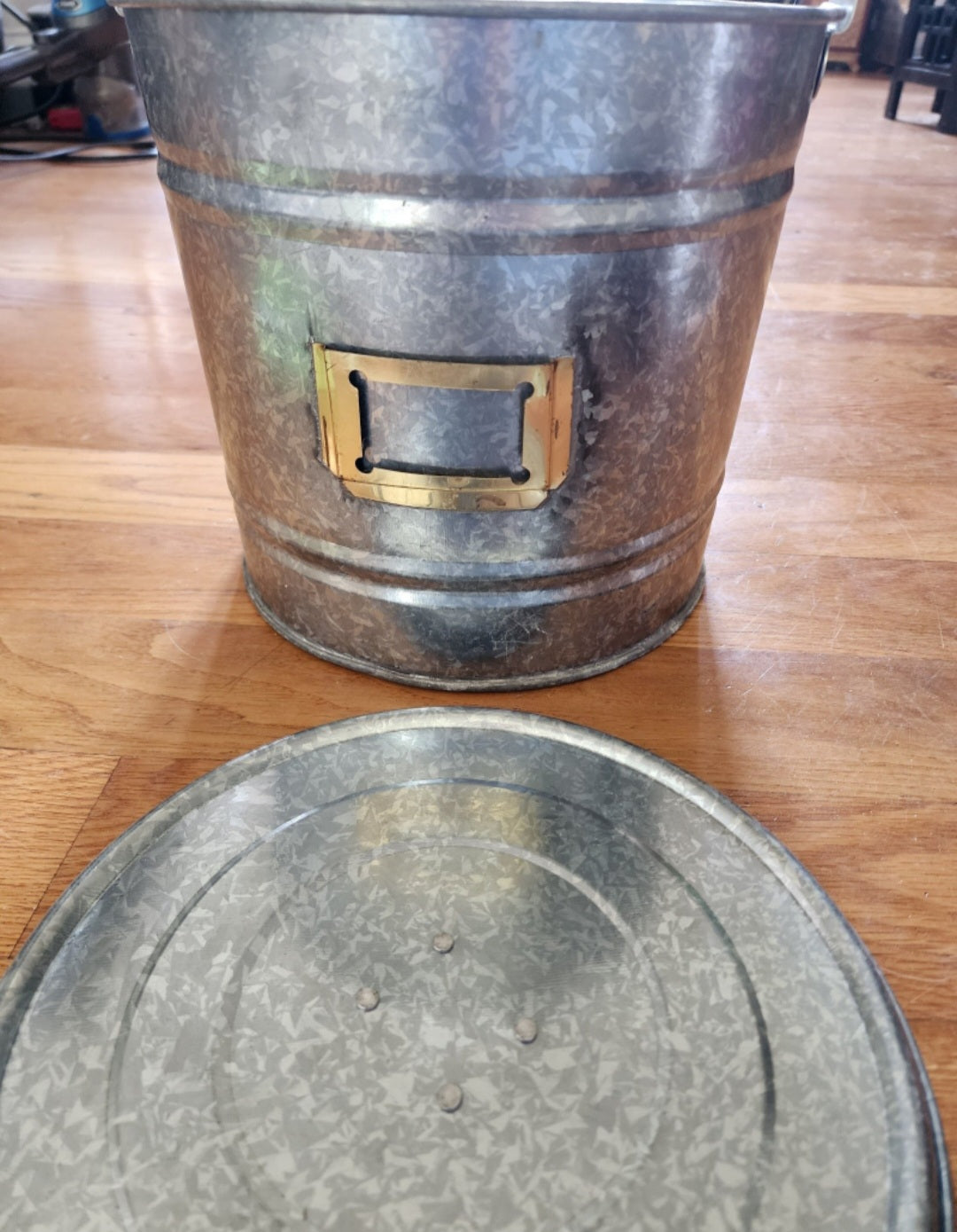 Galvanized metal ice bucket Lunch pail with lid