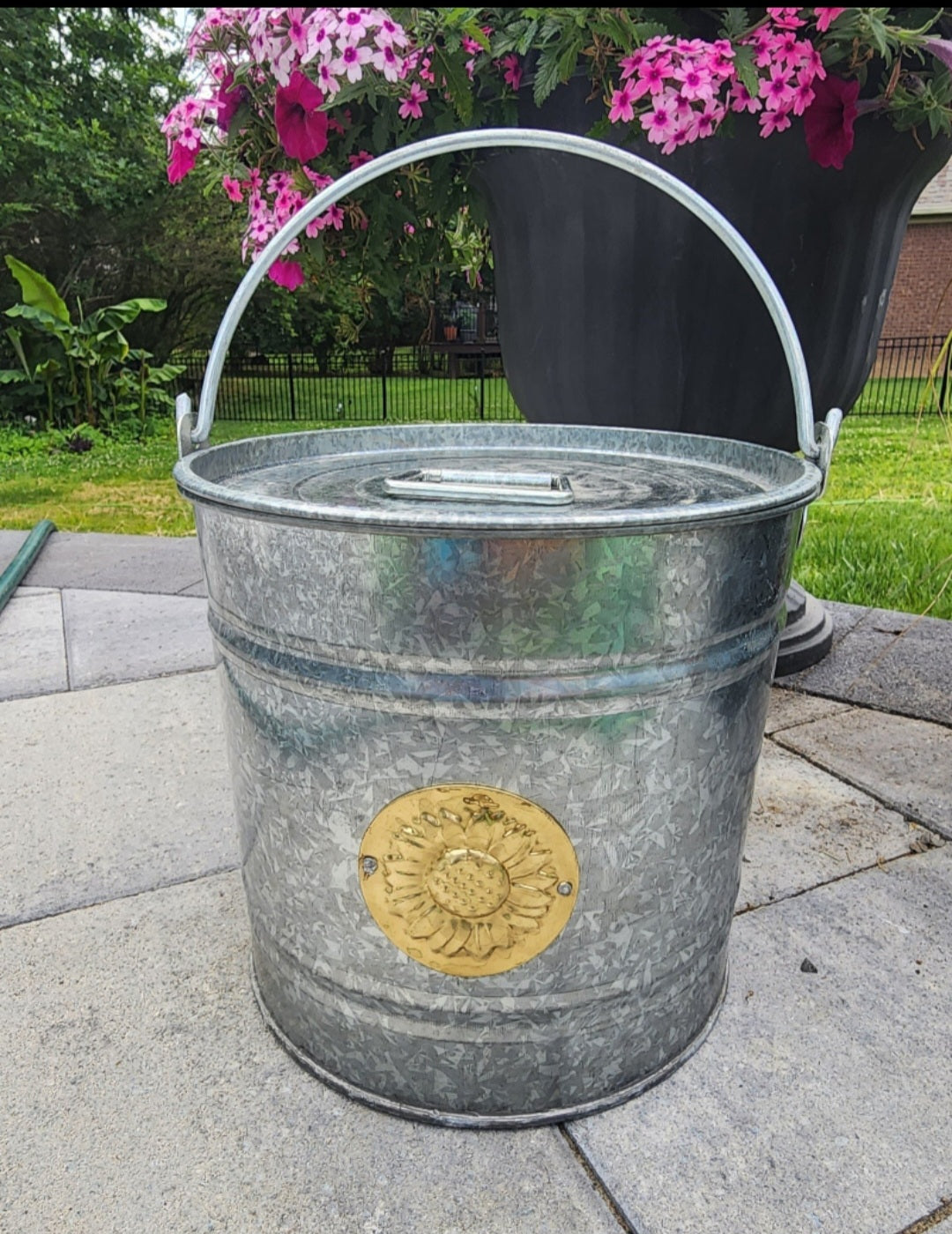 Galvanized metal ice bucket Lunch pail with lid