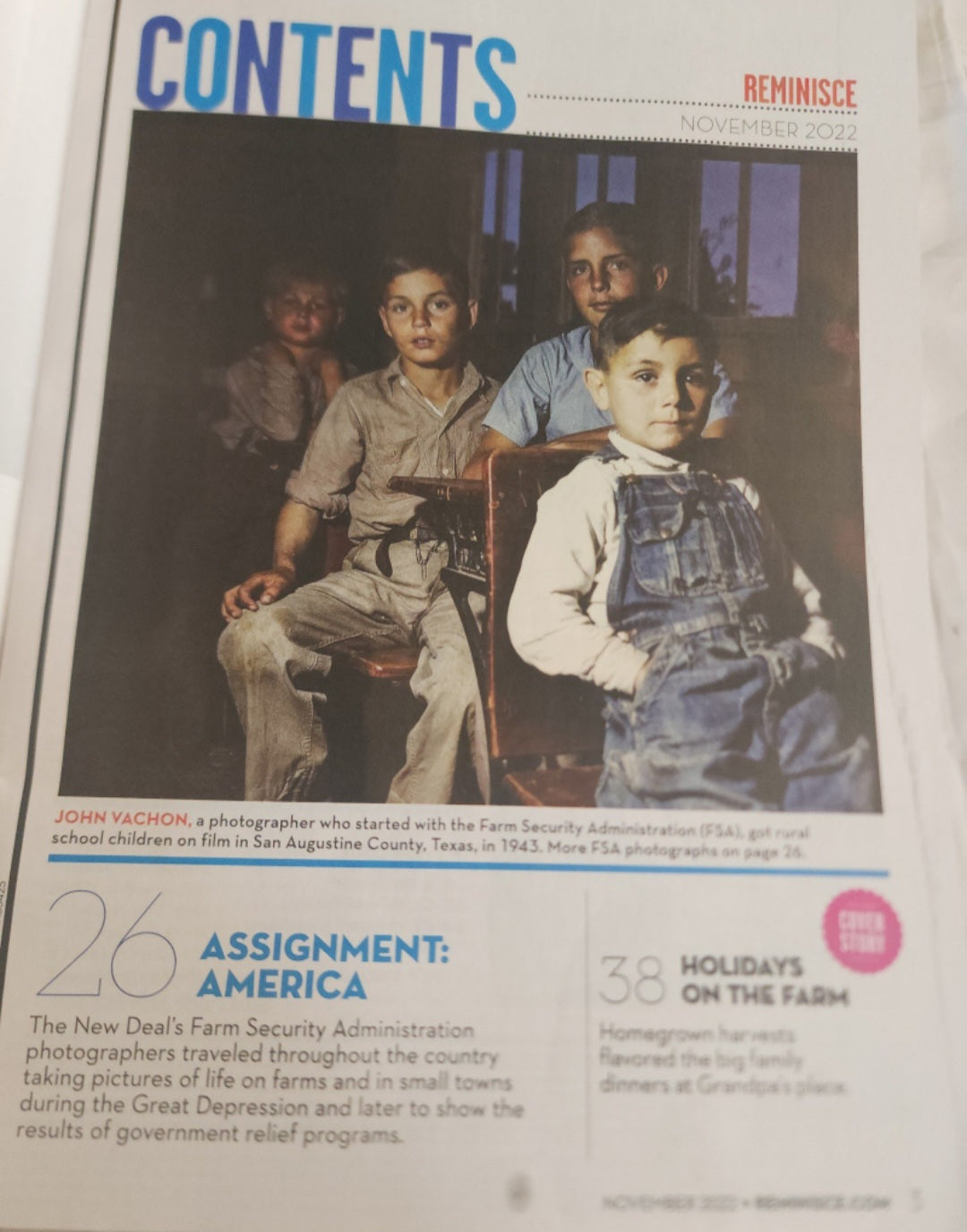 Reminisce Magazine November 2022 Classic Holiday Moments