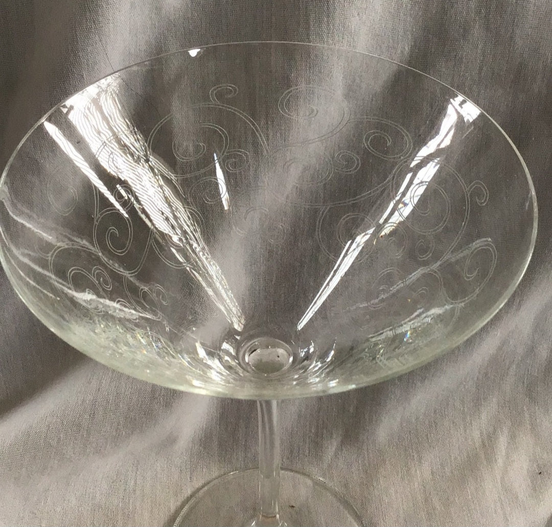 Cocktail Glasses with etched Swirls