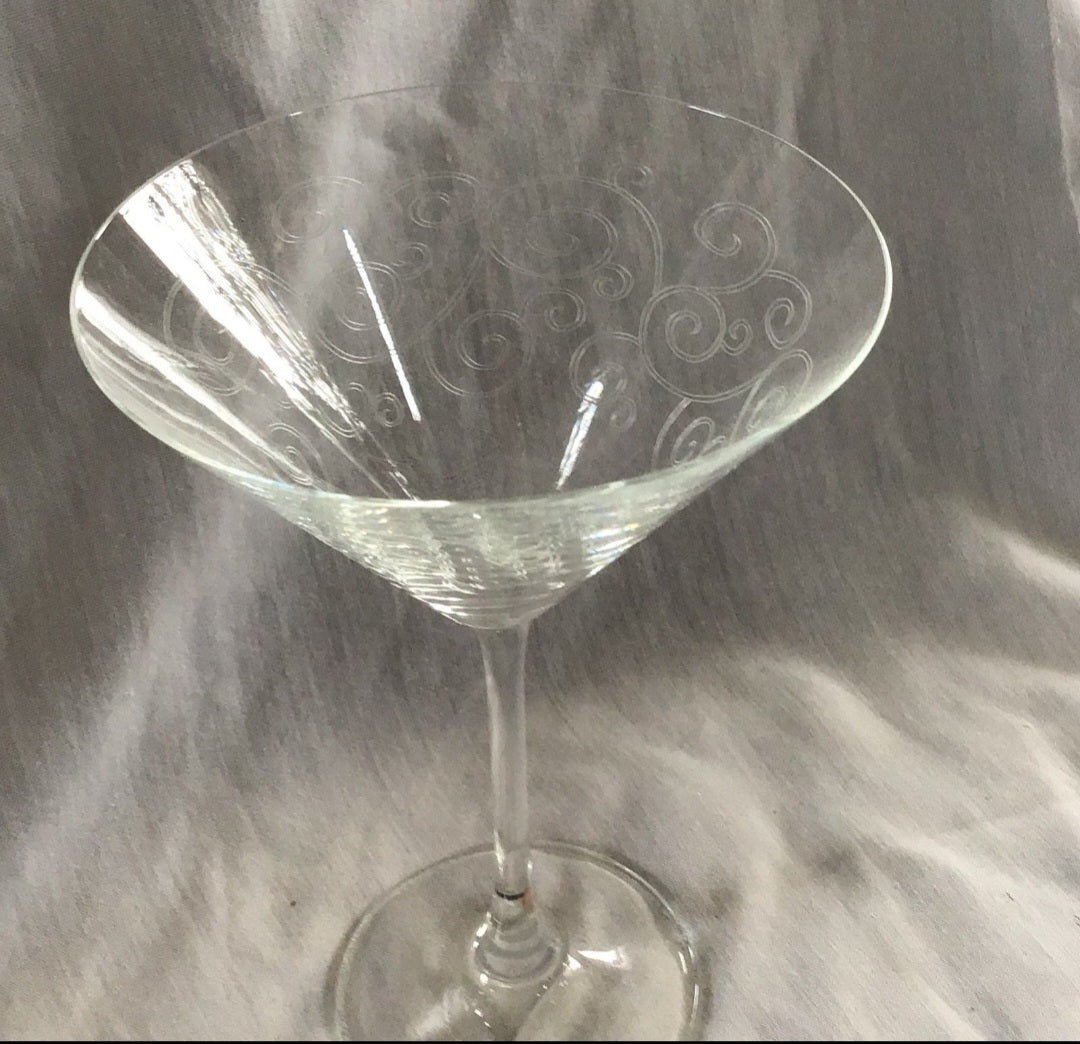 Cocktail Glasses with etched Swirls