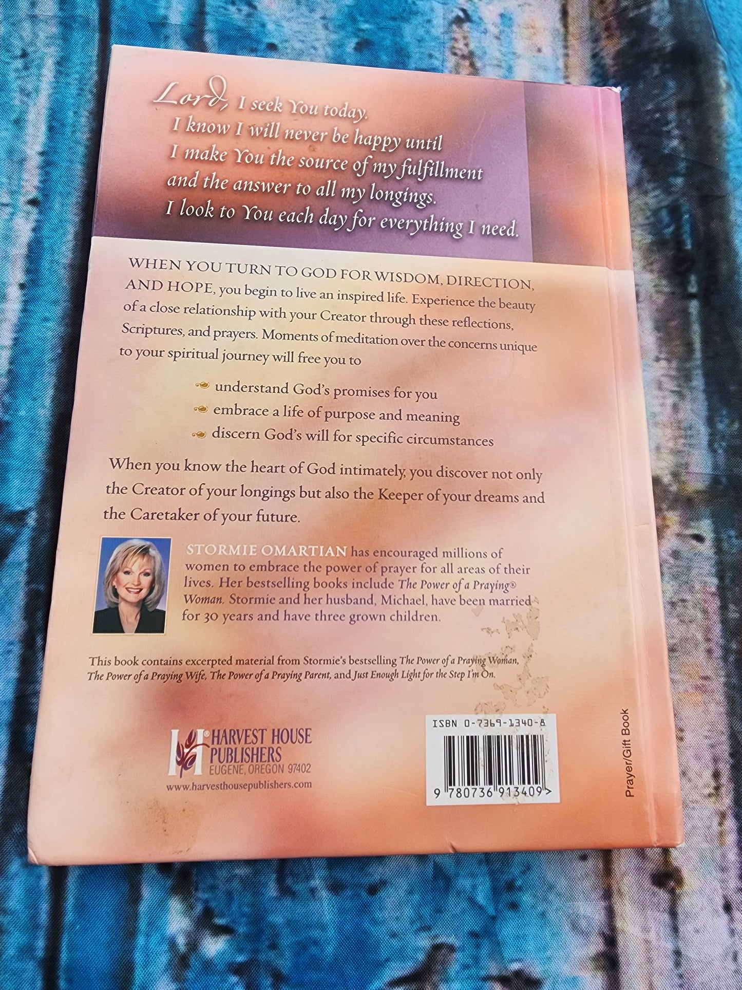 The Power of Praying: Help for a Woman's Journey Through Life Hardcover Omartian
