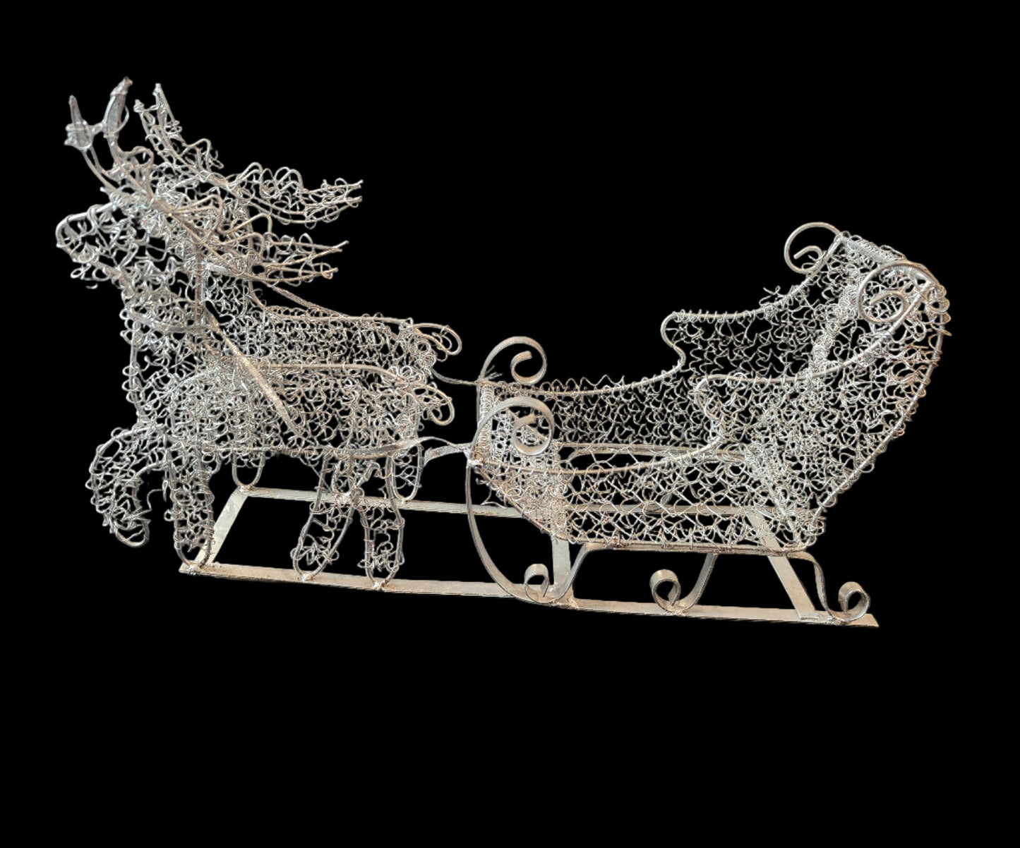 Santa's Sleigh & Reindeer Silver Twisted Wire Christmas Centerpiece 17.50” long