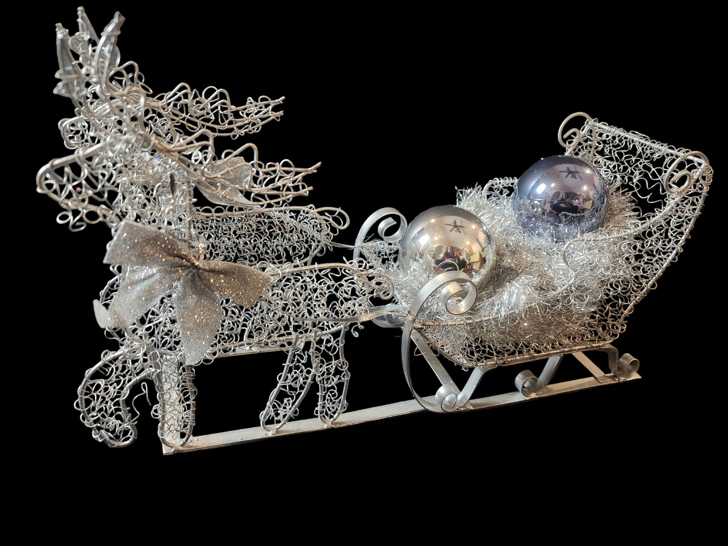 Santa's Sleigh & Reindeer Silver Twisted Wire Christmas Centerpiece 17.50” long