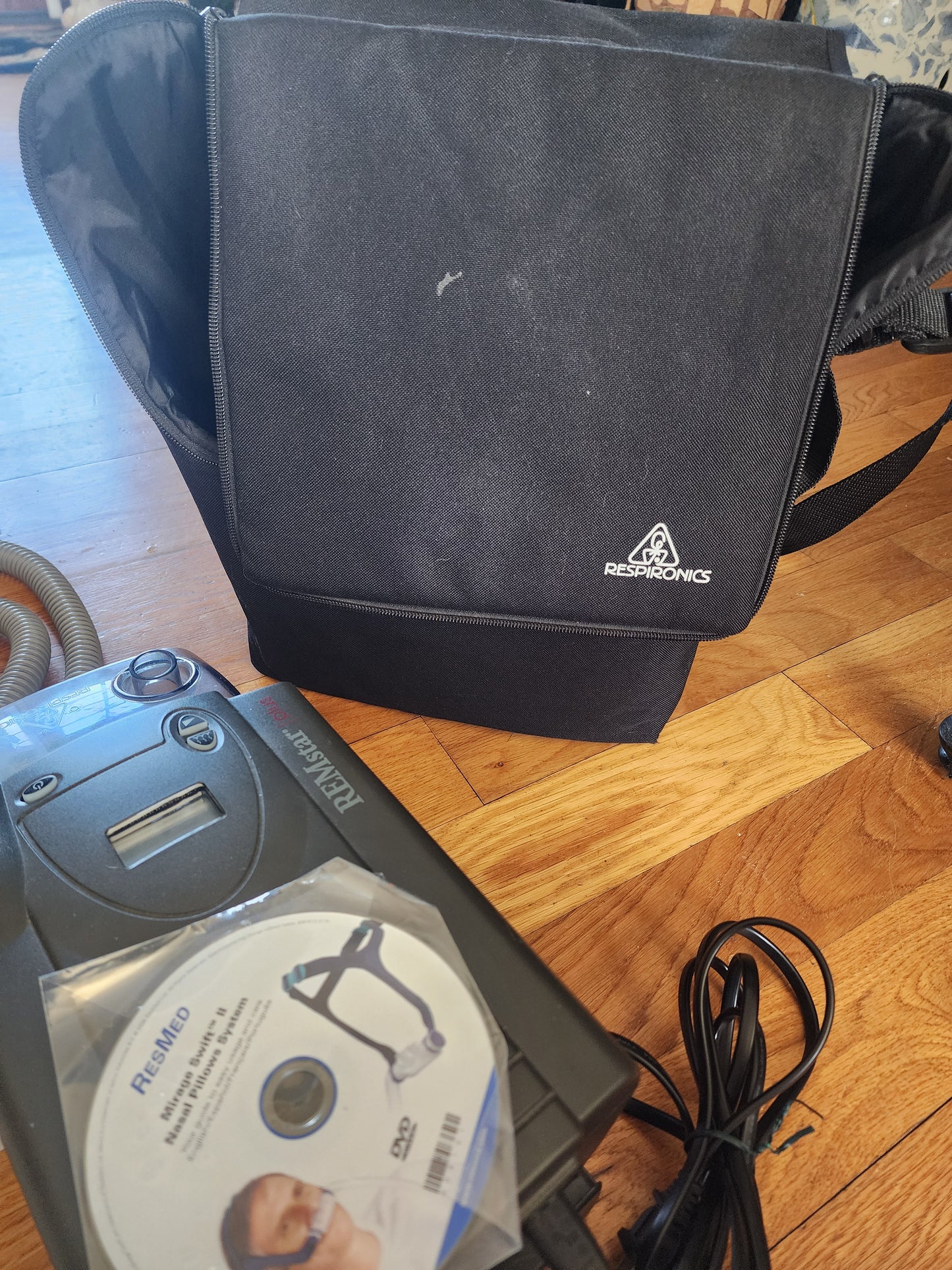 ResMed CPAP Machine Bundle with Travel Vag